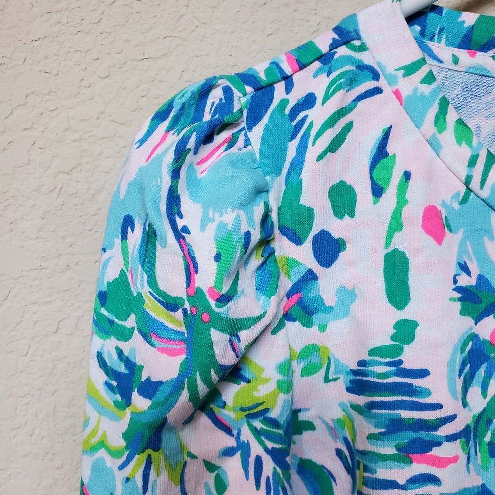 Lilly Pulitzer Puffed Sleeve French Terry Sweatshirt.  Size XS - Picture 5 of 8